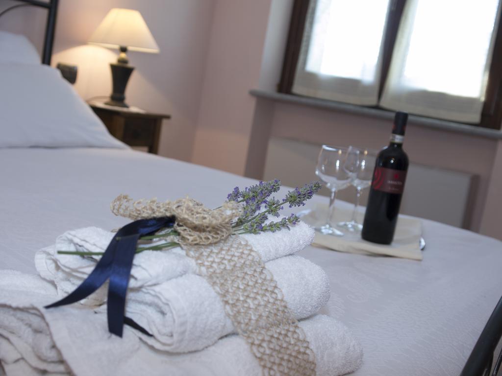B&B La Gibiana Costigliole d'Asti Bilik gambar