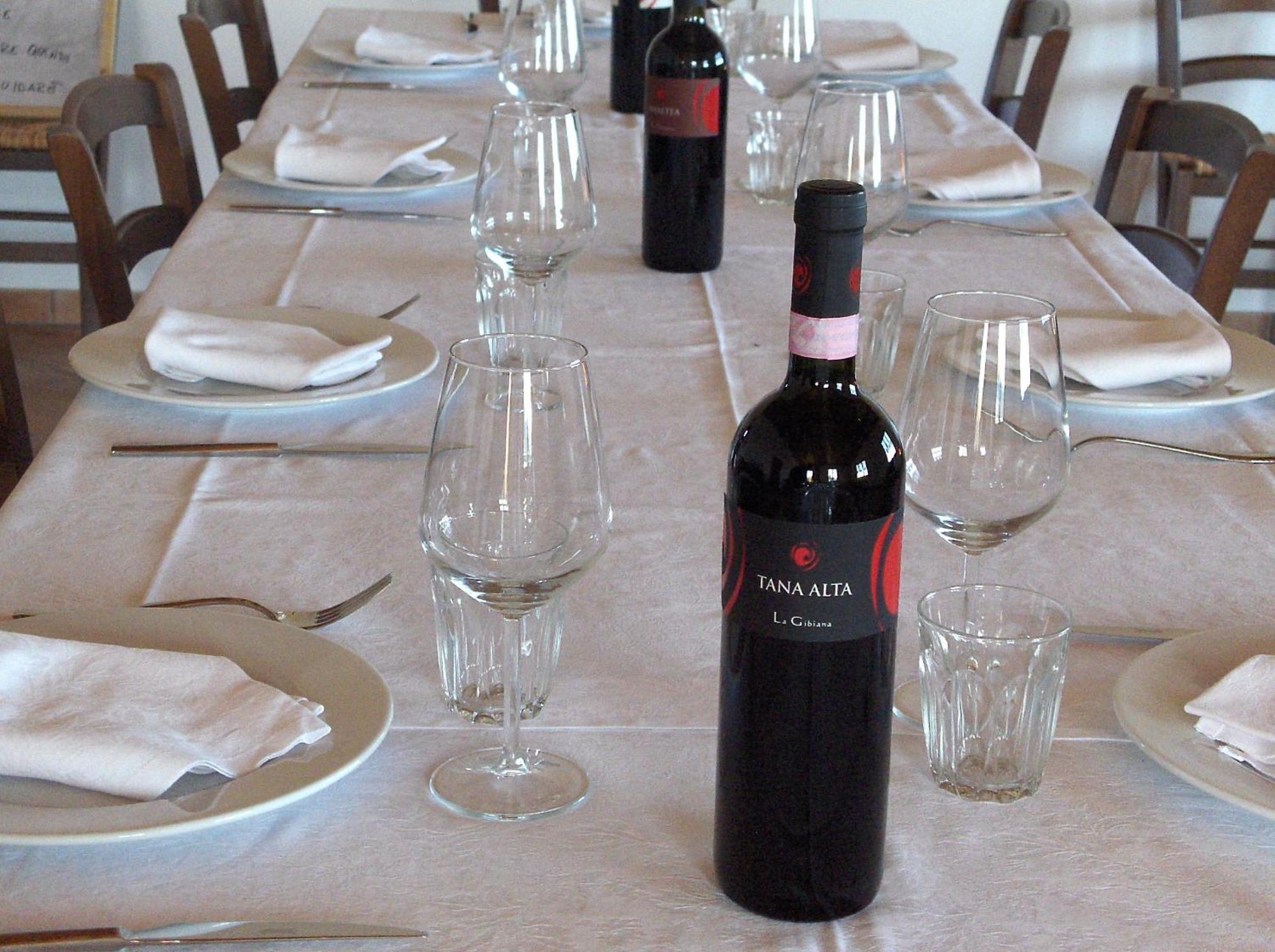 B&B La Gibiana Costigliole d'Asti Luaran gambar